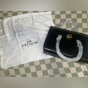 Coach Broome Carryall 36 NWT